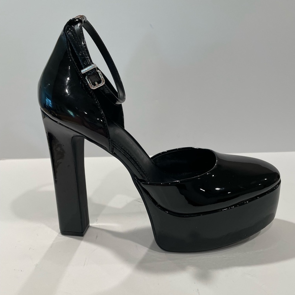 Gianni Bini Devi Patent Black Heels 9.5